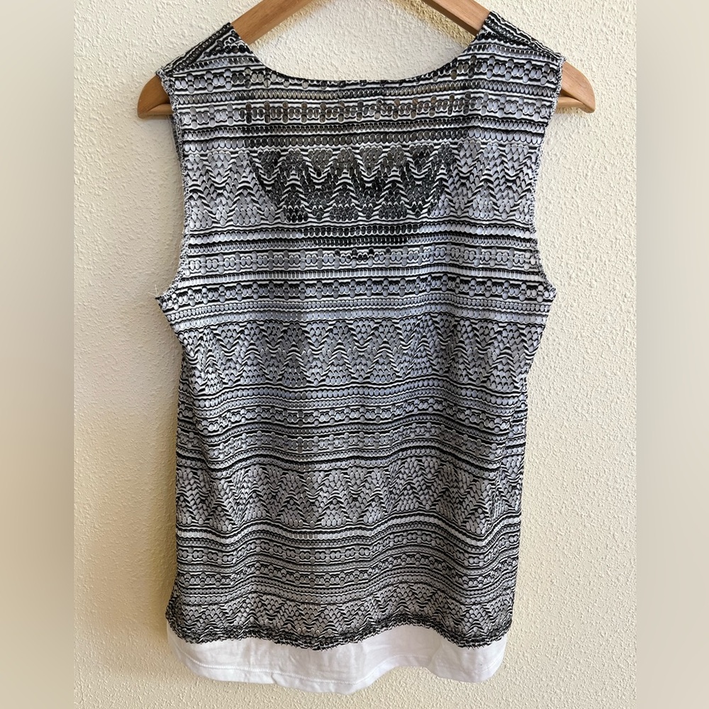 One World black and white tank - Picture 4 of 8